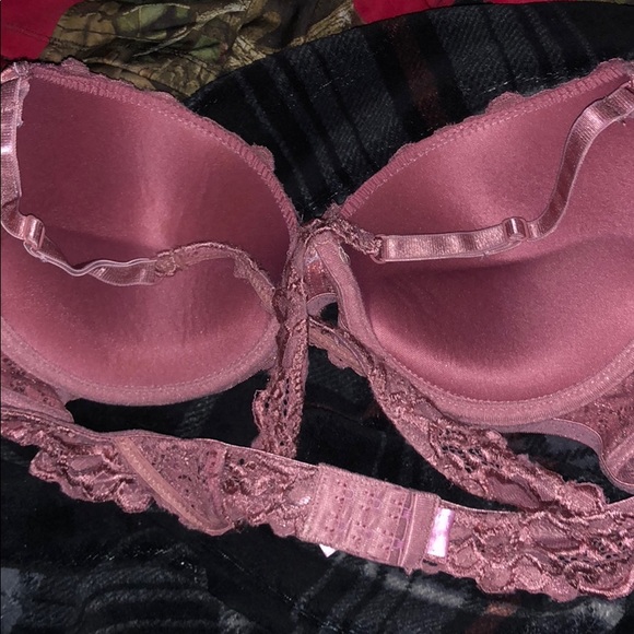 Never worn, - Picture 2 of 2